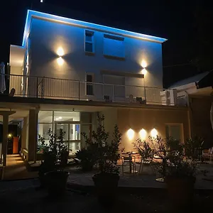 albergo-bb-acquaviva.it-tuscanyhotel.com/