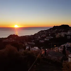 casa-aurora.sicilyhotelsitaly.net/